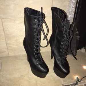 Black tie up boots